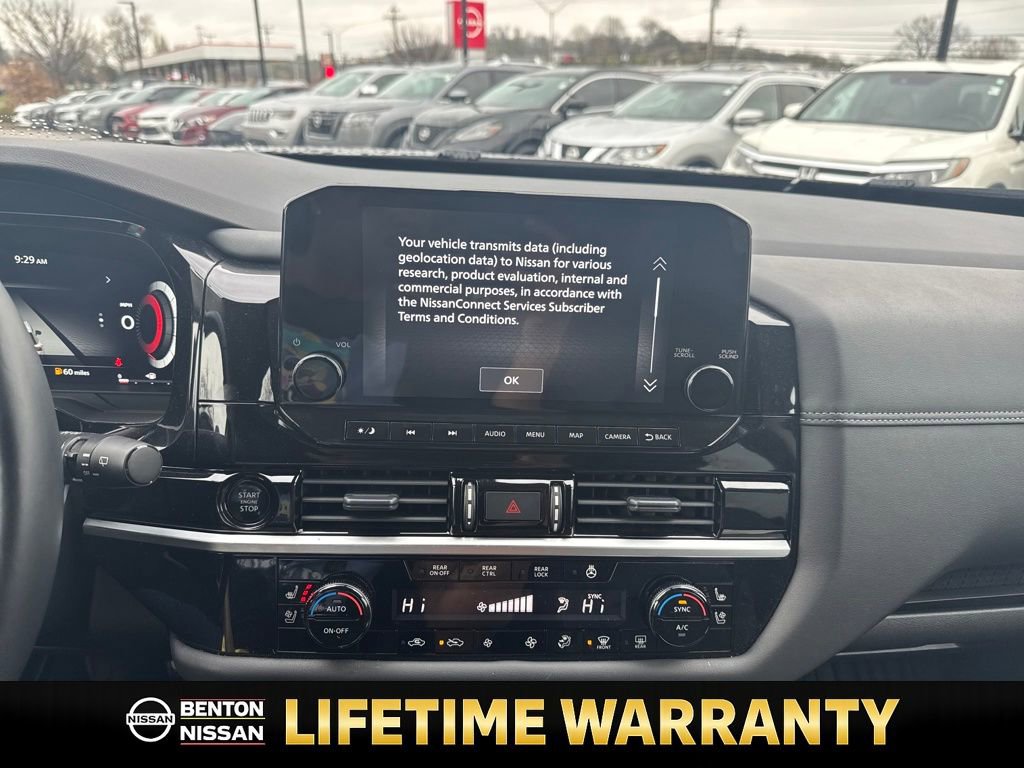 Used 2025 Nissan Pathfinder Platinum w/ Cargo Package image 17