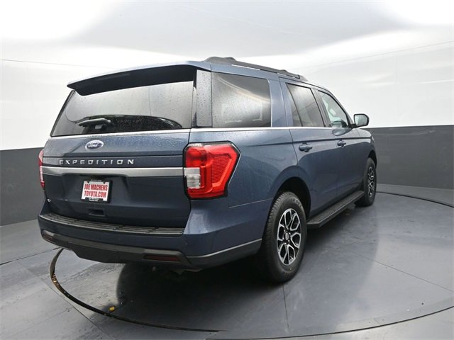 Used 2022 Ford Expedition XLT image 7