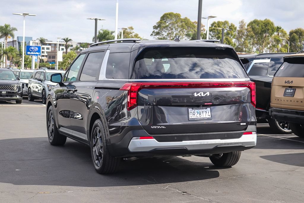 Certified 2026 Kia Carnival EX FWD image 6