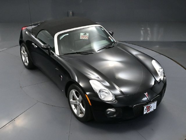 Used 2008 Pontiac Solstice GXP w/ Premium Package RWD image 43