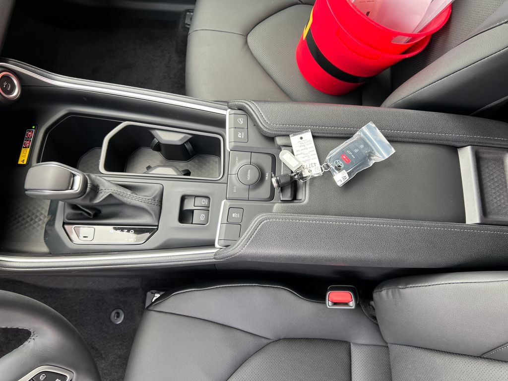 New 2026 Toyota Grand Highlander AWD Hybrid image 27