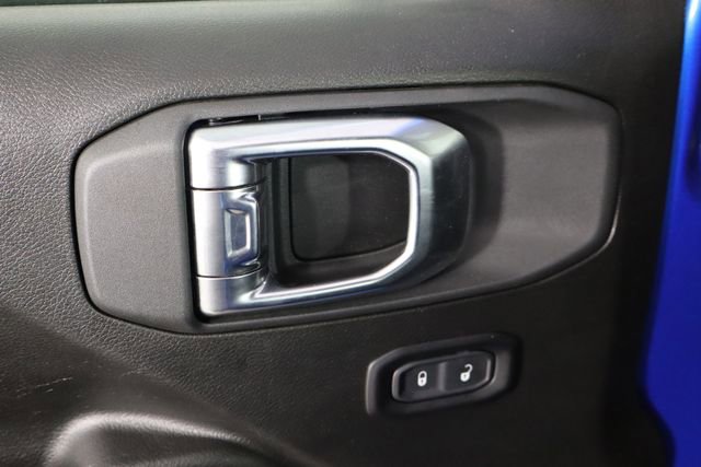 Used 2025 Jeep Wrangler Sport image 20
