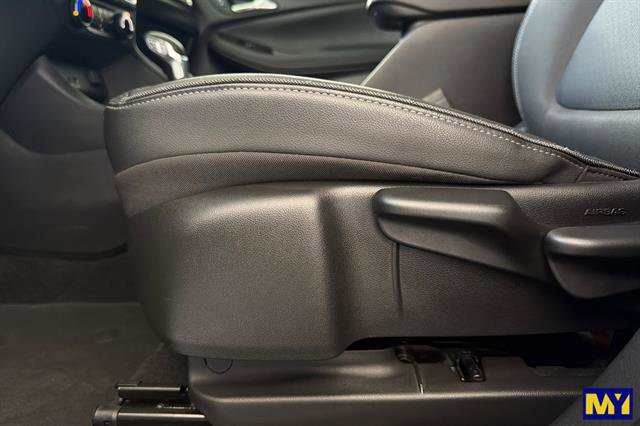 Certified 2024 Buick Encore GX Preferred FWD image 13