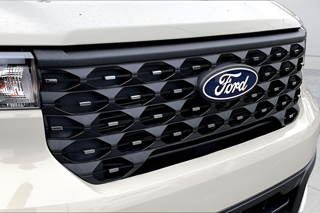Used 2025 Ford Maverick Lariat AWD/4WD image 28