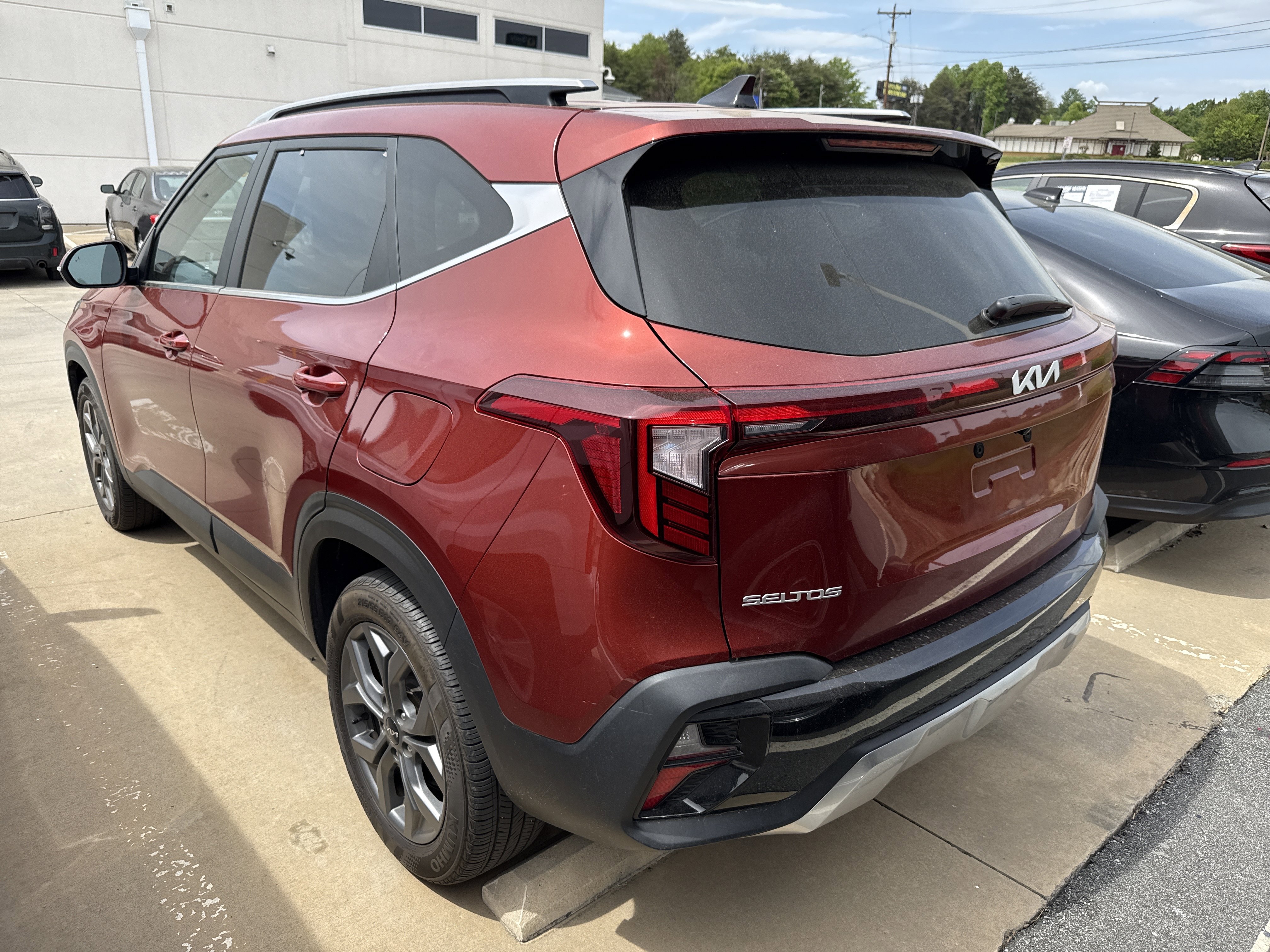 Used 2024 Kia Seltos S image 8