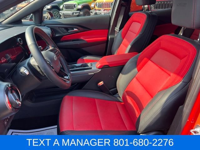 Used 2025 Chevrolet Equinox EV RS AWD/4WD image 20