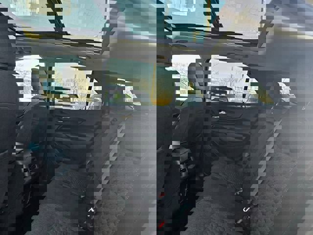 Used 2021 Chevrolet Equinox LT image 33