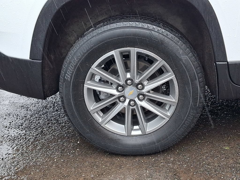 Certified 2023 Chevrolet Traverse LT AWD/4WD image 34