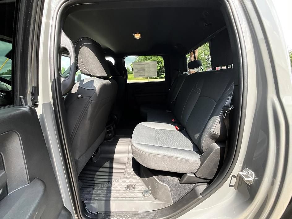 New 2026 RAM 2500 Tradesman AWD/4WD image 31