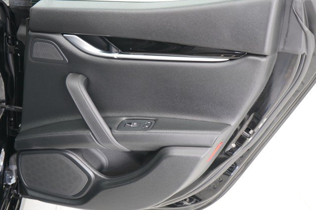 Used 2019 Maserati Ghibli S Q4 AWD/4WD image 62