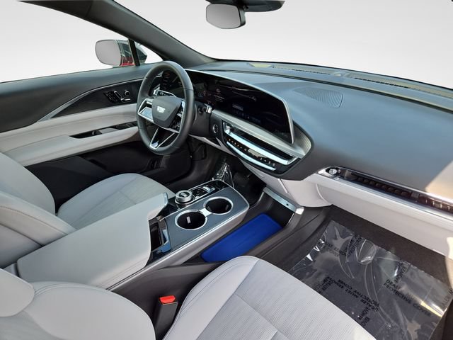 Certified 2024 Cadillac Lyriq Sport w/ LPO, Floor Liner Package AWD/4WD image 38