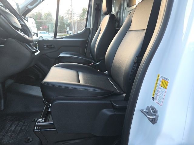 New 2026 Ford Transit 250 148 Medium Roof Extended AWD image 14