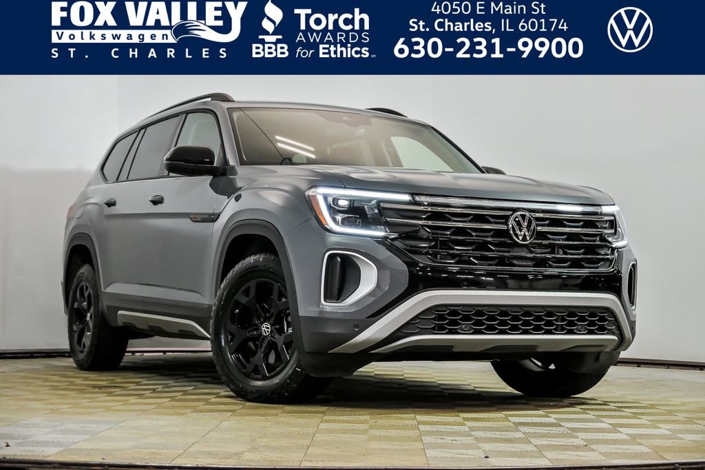 Certified 2025 Volkswagen Atlas Peak Edition SE AWD/4WD video 1