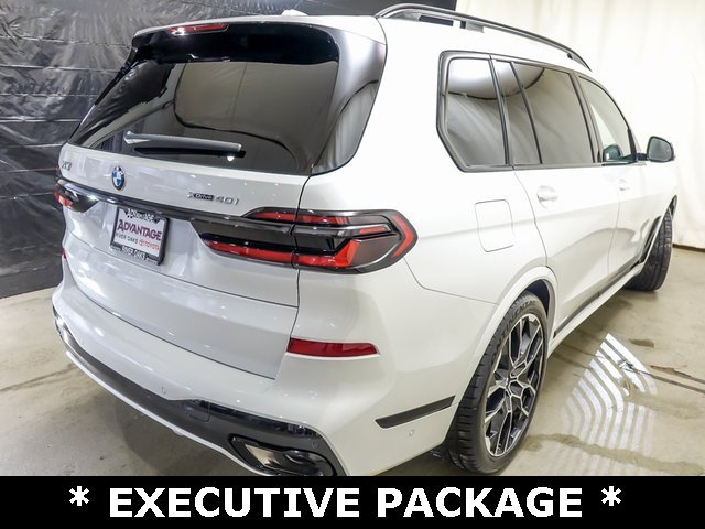 Used 2026 BMW X7 xDrive40i w/ Executive Package image 7
