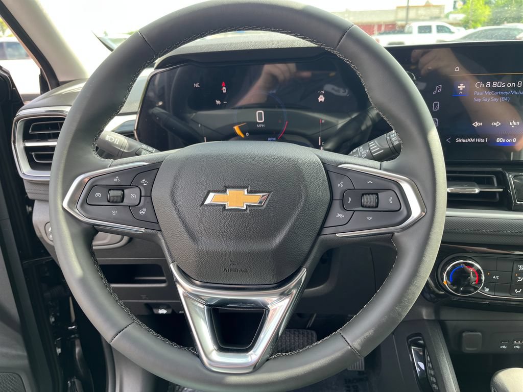 New 2026 Chevrolet TrailBlazer LT w/ LT Cold Weather Package AWD/4WD image 14