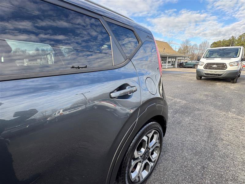 Used 2021 Kia Soul X-Line image 15