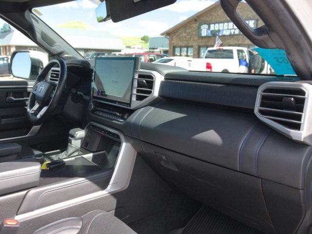 Used 2023 Toyota Tundra Platinum AWD/4WD image 35