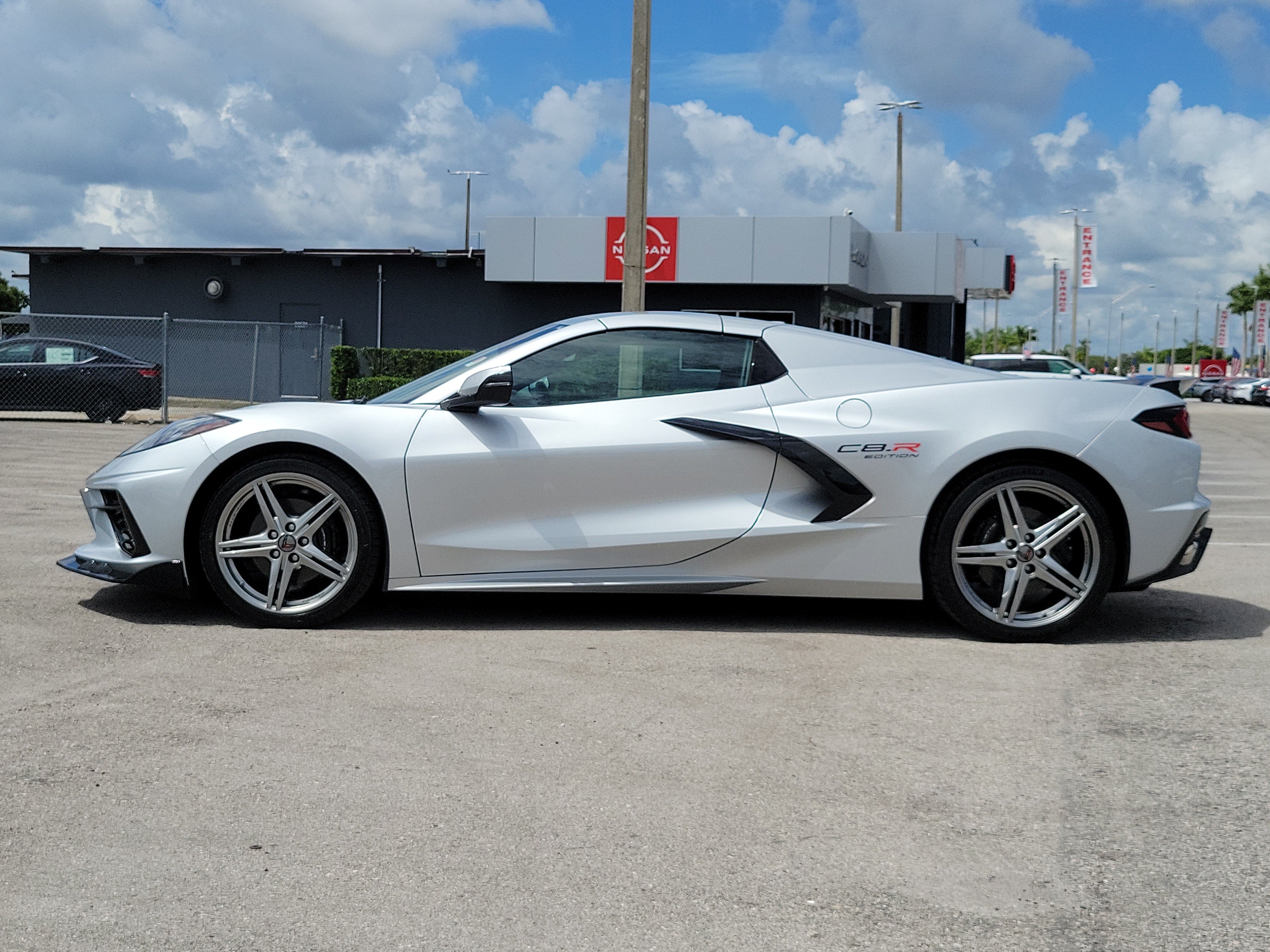 Used 2026 Chevrolet Corvette Stingray Convertible w/ 1LT RWD image 8