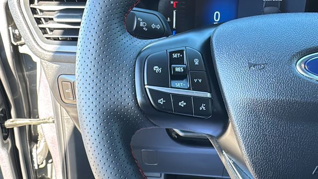 Certified 2024 Ford Escape ST-Line w/ Tech Pack #1 image 17