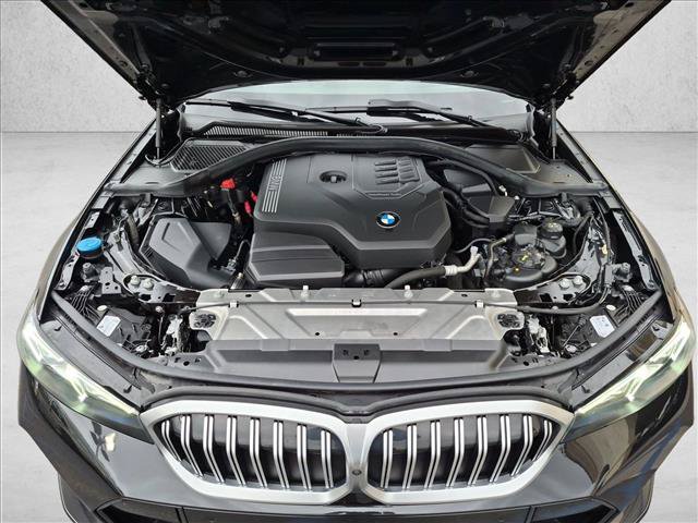 Used 2023 BMW 330i Sedan w/ M Sport Package RWD image 24