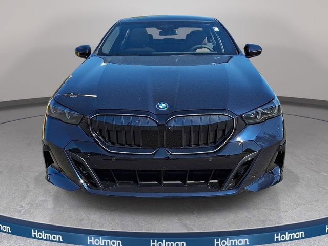 New 2027 BMW 550e xDrive AWD/4WD image 2