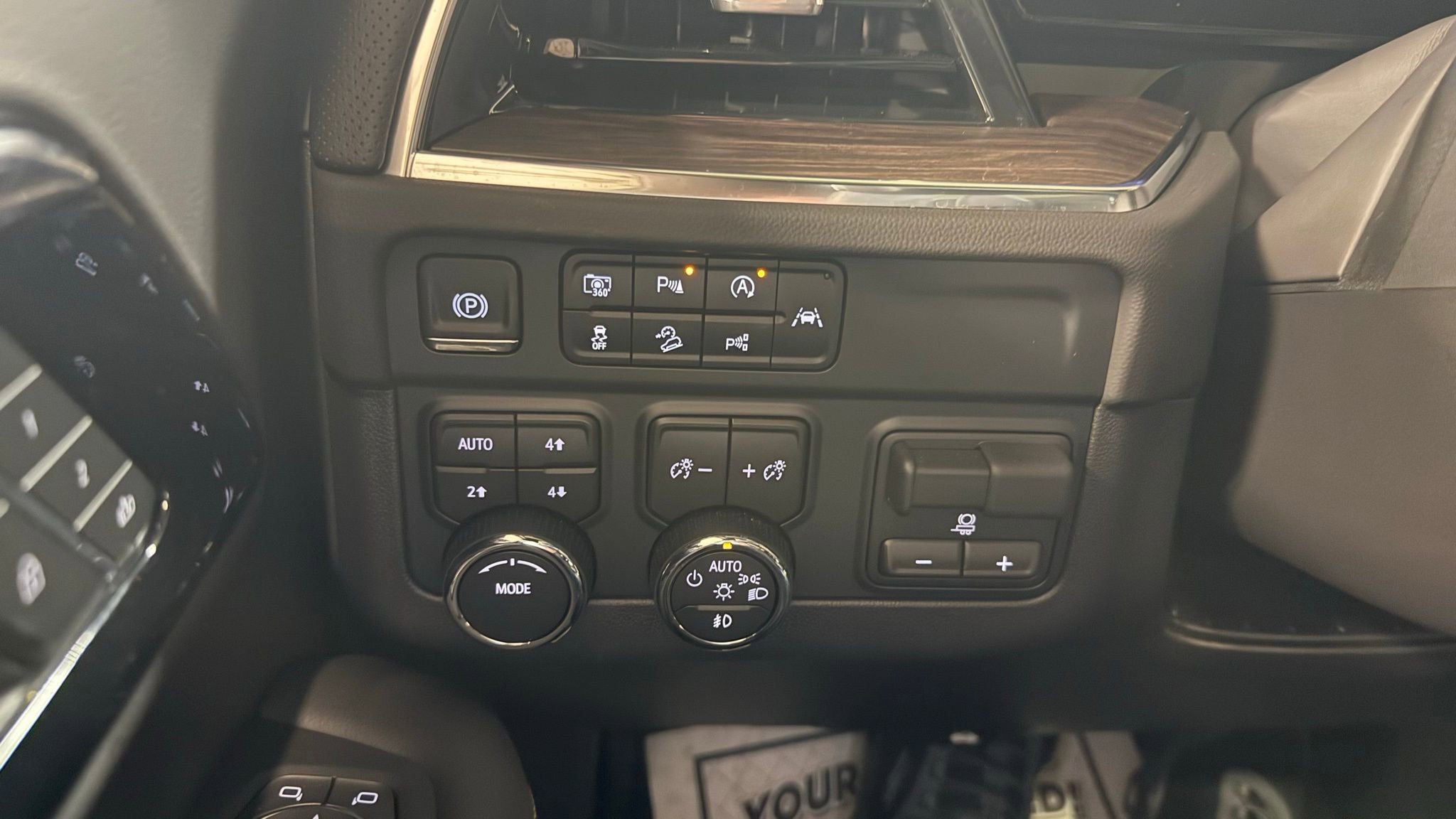 Used 2026 Chevrolet Tahoe Premier w/ Sun And Tow Package image 54