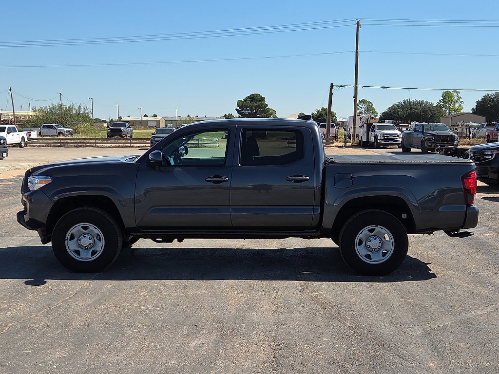 Used 2023 Toyota Tacoma SR AWD/4WD image 2