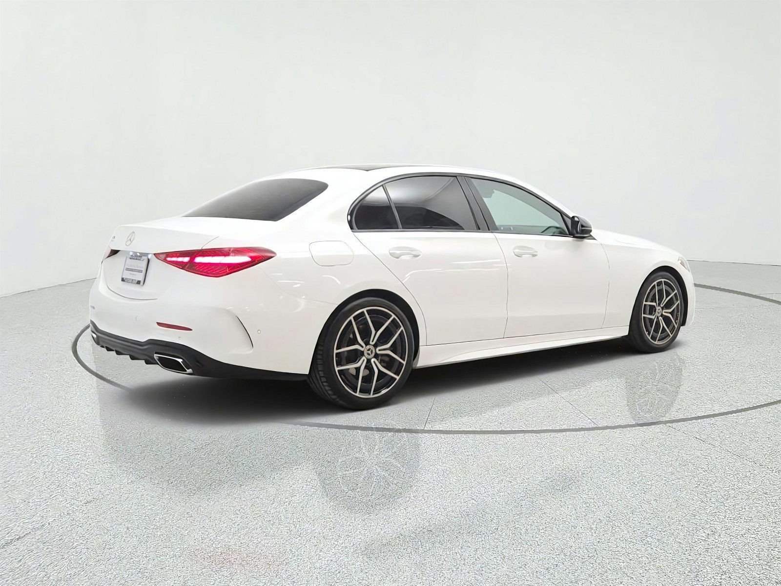 Used 2023 Mercedes-Benz C 300 Sedan image 5