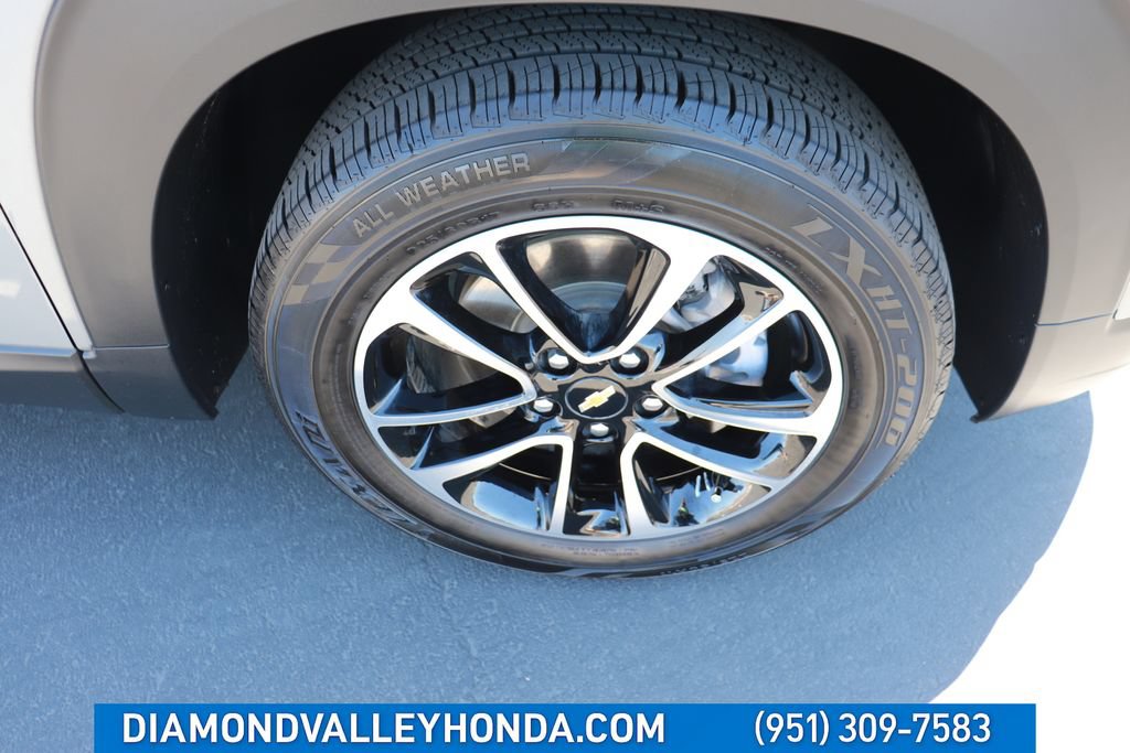 Used 2025 Chevrolet TrailBlazer LT FWD image 28