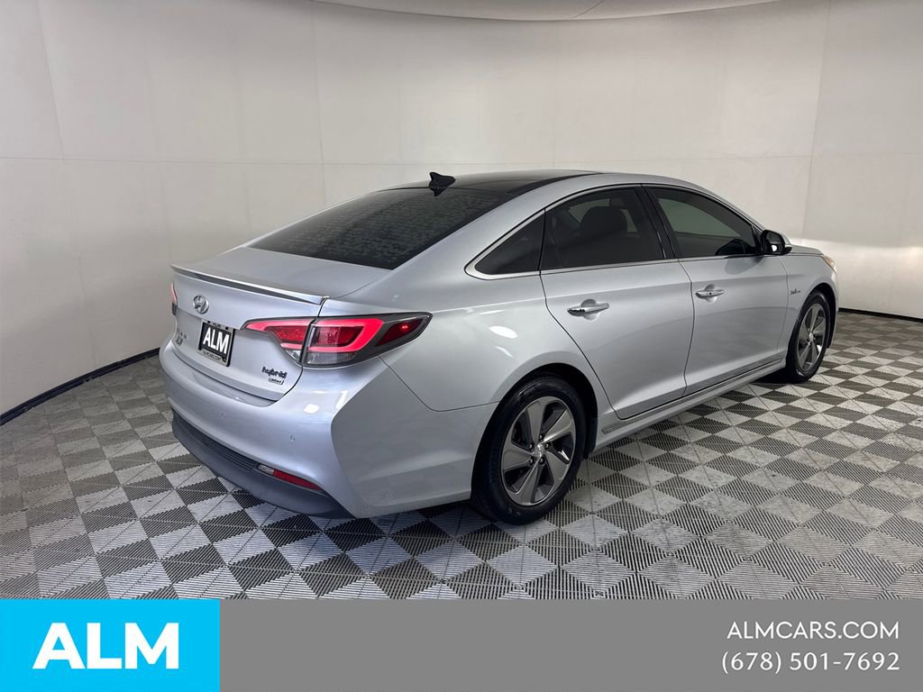 Used 2017 Hyundai Sonata Limited w/ Ultimate Package 02 image 6