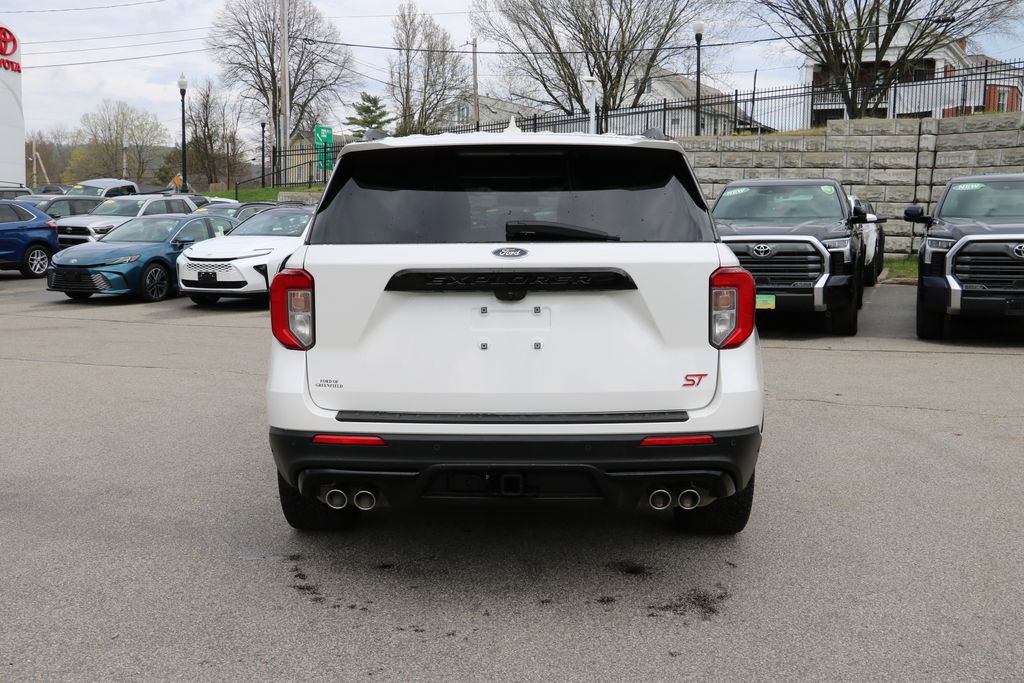 Used 2021 Ford Explorer ST w/ ST Street Pack image 5