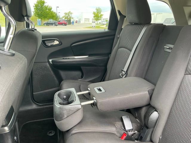 Used 2017 Dodge Journey SE w/ Flexible Seating Group FWD image 33