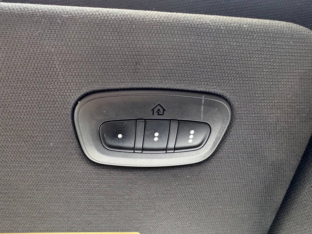 Used 2019 RAM 1500 Limited AWD/4WD image 35