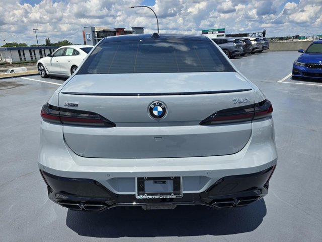 New 2025 BMW 760i xDrive image 4