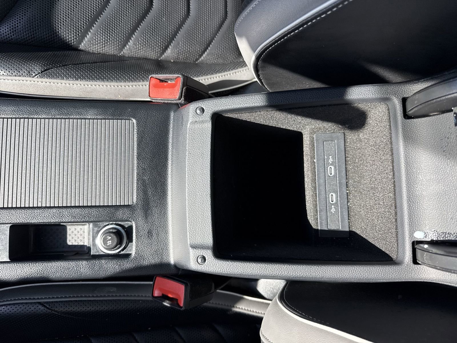 Used 2021 Volkswagen Arteon SEL Premium image 23