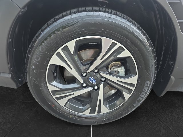 Certified 2024 Subaru Crosstrek 2.0i Premium AWD/4WD image 9