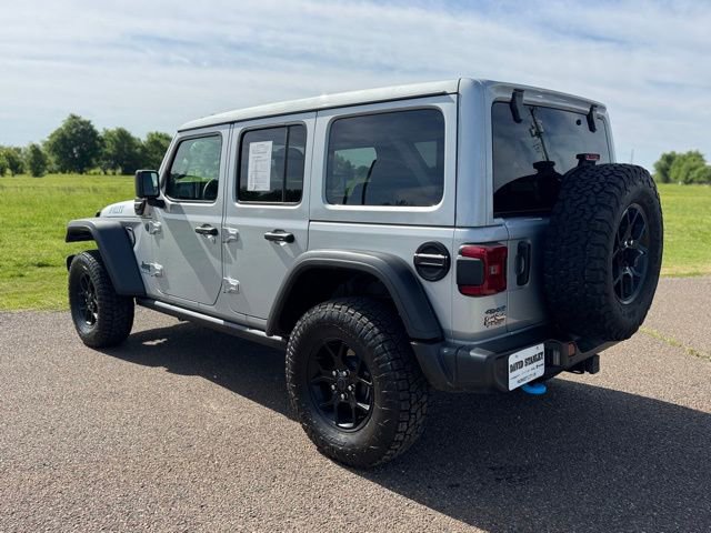 Used 2024 Jeep Wrangler Unlimited AWD/4WD image 4