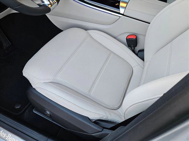 New 2026 Mercedes-Benz GLC 300 image 4