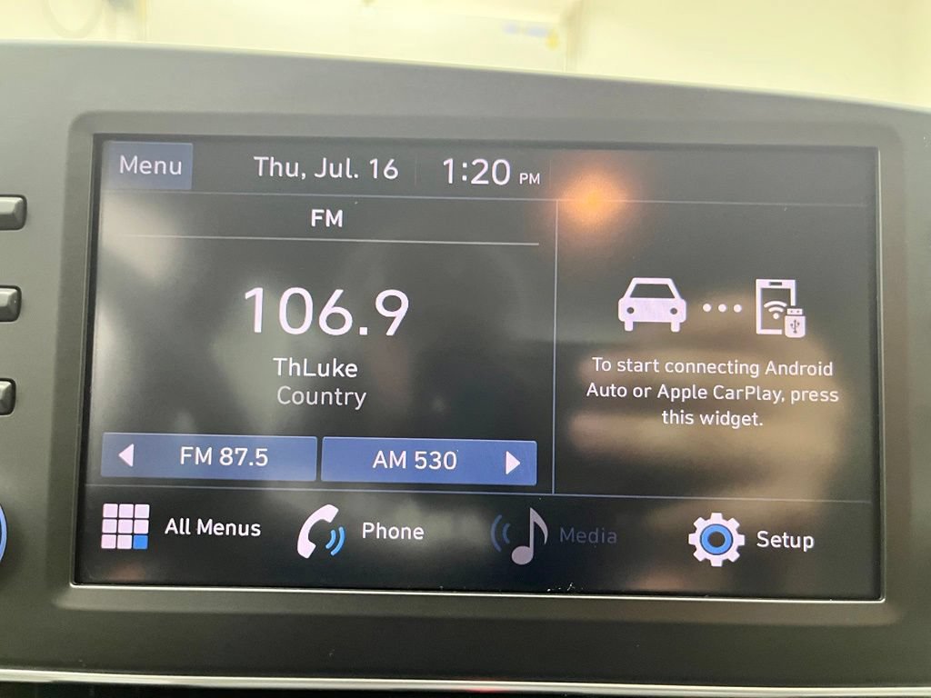 Used 2023 Hyundai Elantra SE FWD image 5