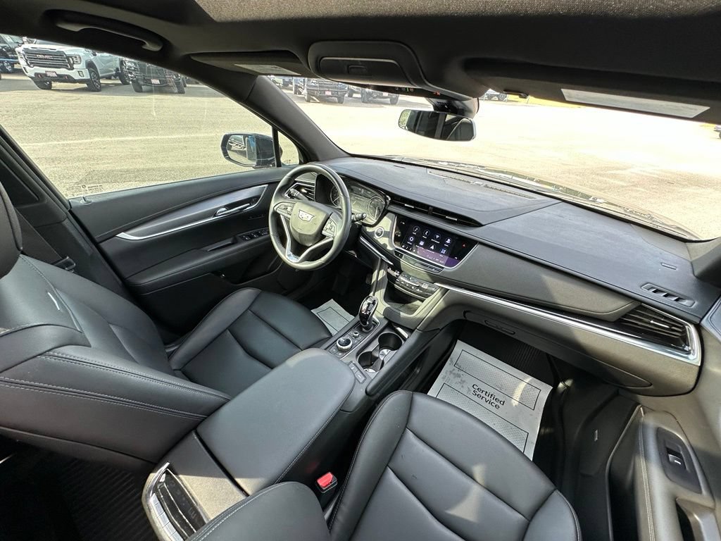 Used 2024 Cadillac XT6 Luxury AWD/4WD image 12