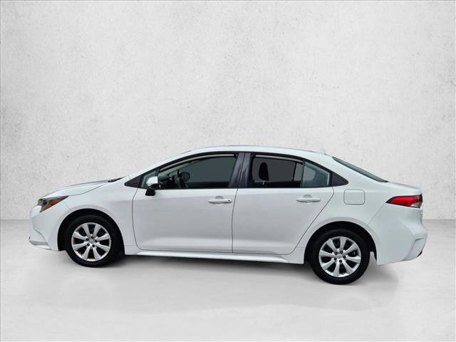 Used 2024 Toyota Corolla LE image 3