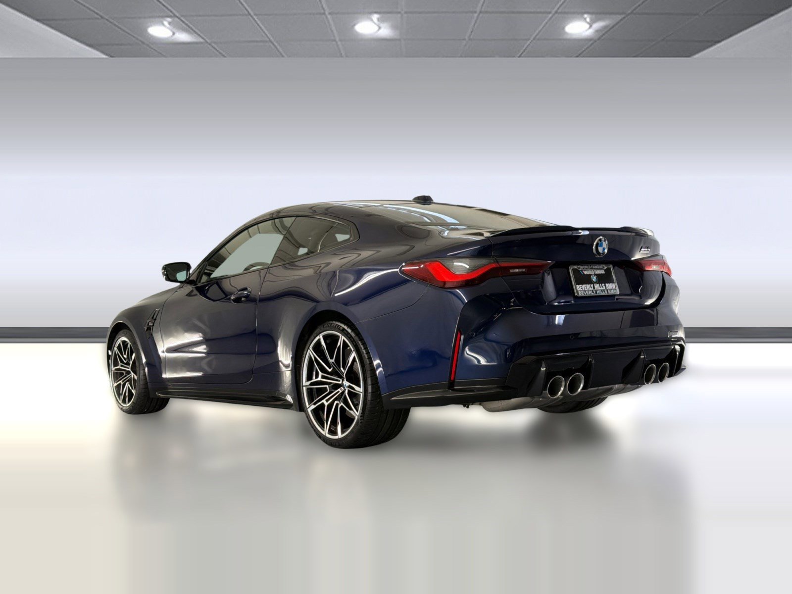 Used 2024 BMW M4 Competition image 3