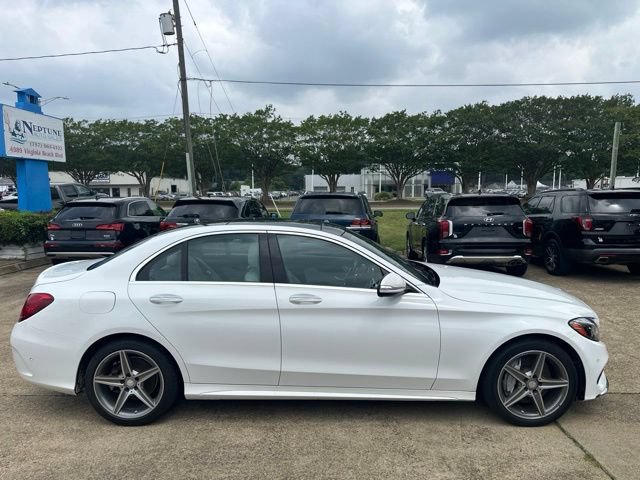Used 2015 Mercedes-Benz C 400 4MATIC w/ Multimedia Package image 4