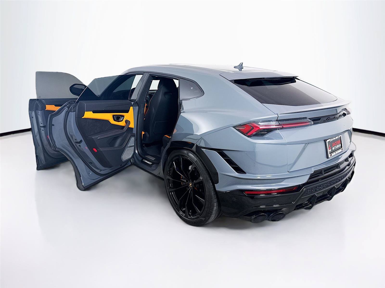 Used 2023 Lamborghini Urus S AWD/4WD image 40