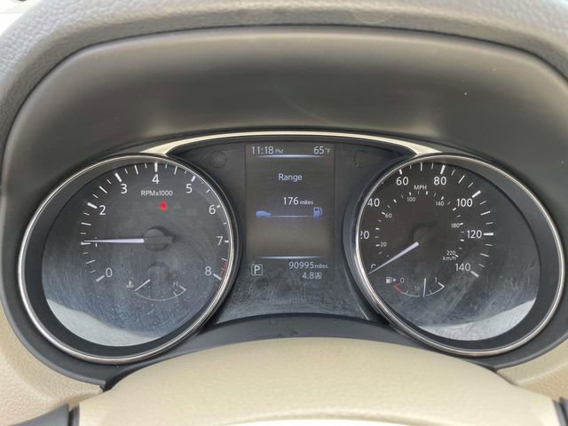 Used 2015 Nissan Rogue SV image 20