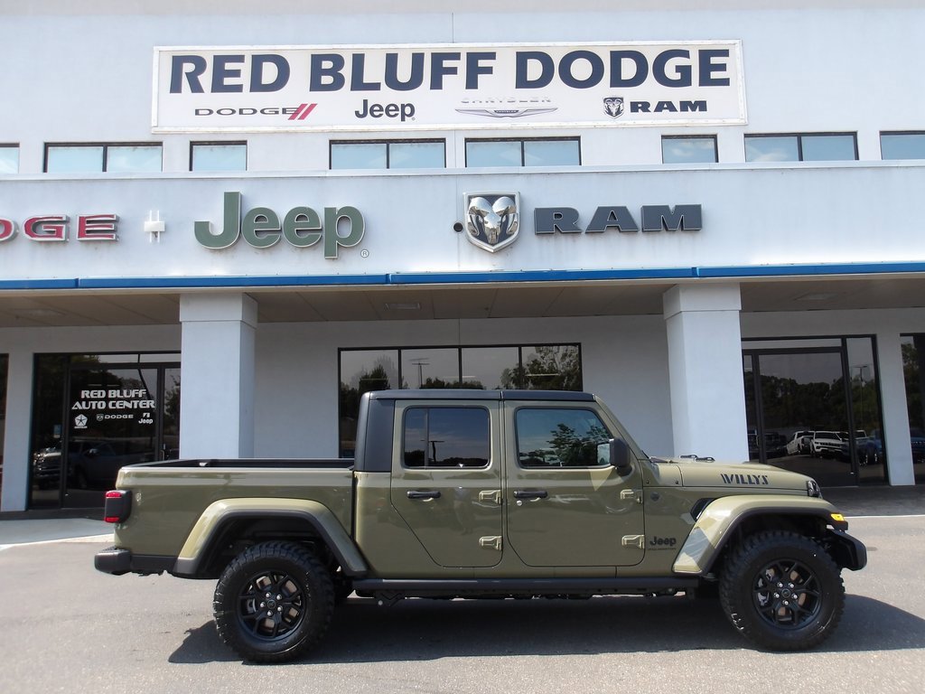 New 2025 Jeep Gladiator Willys