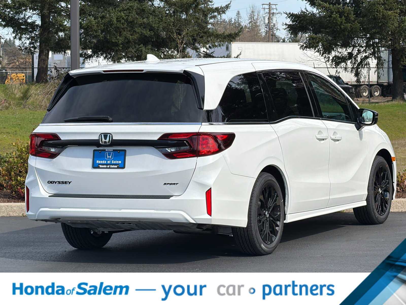 New 2026 Honda Odyssey Sport-L image 2