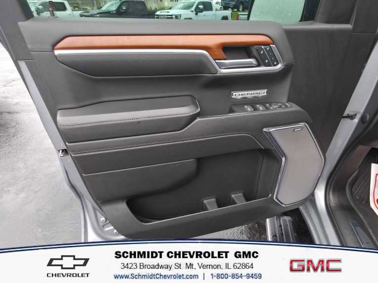Used 2023 GMC Sierra 1500 Denali w/ Denali Reserve Package AWD/4WD image 11