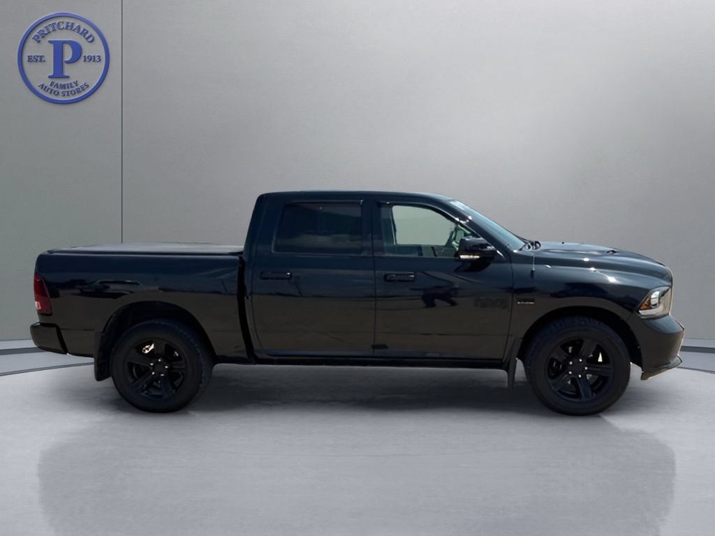 Used 2017 RAM 1500 Sport w/ Black Ram 1500 Sport Group AWD/4WD image 8