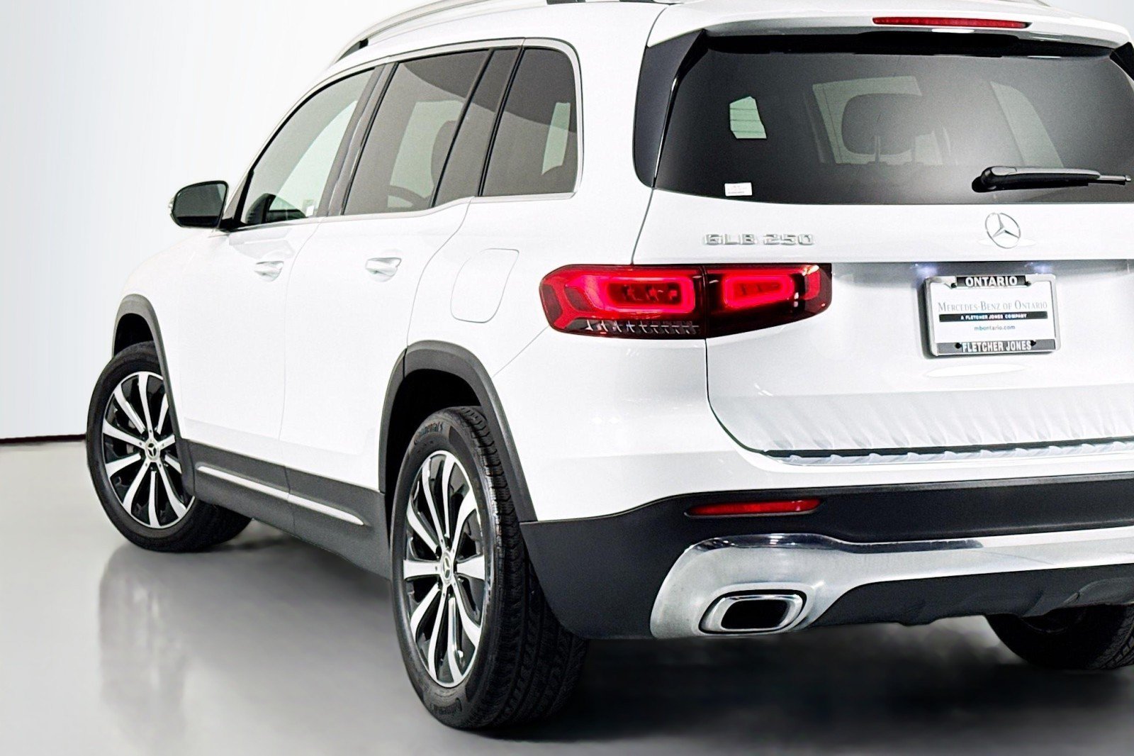 Certified 2022 Mercedes-Benz GLB 250 image 16